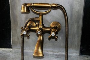 Les_inconvénients_du_béton_ciré_dans_la_salle_de_bain_!